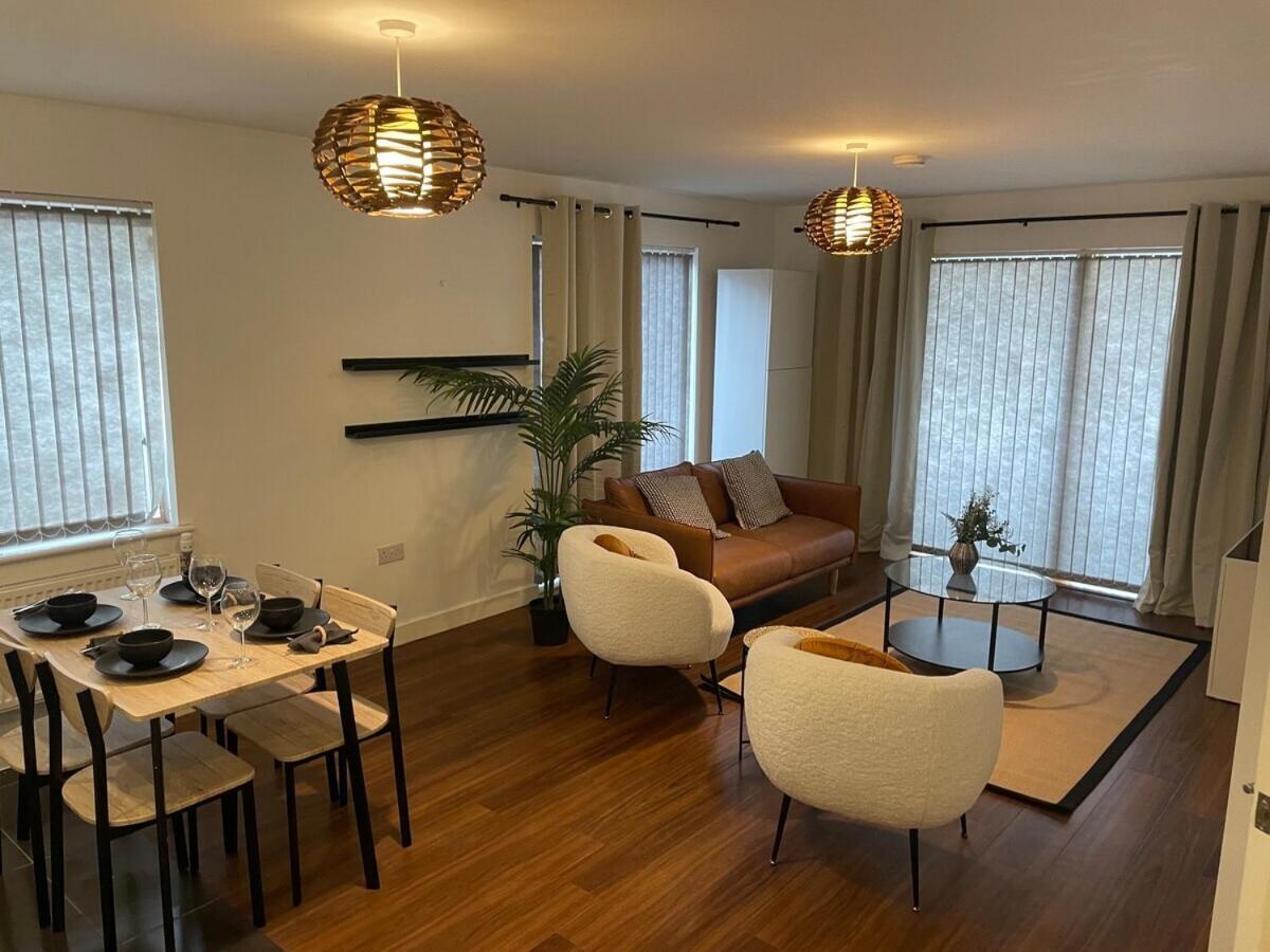 Superior Cambridge 2 Bed Apartment Inc King Bed Trumpington Zewnętrze zdjęcie