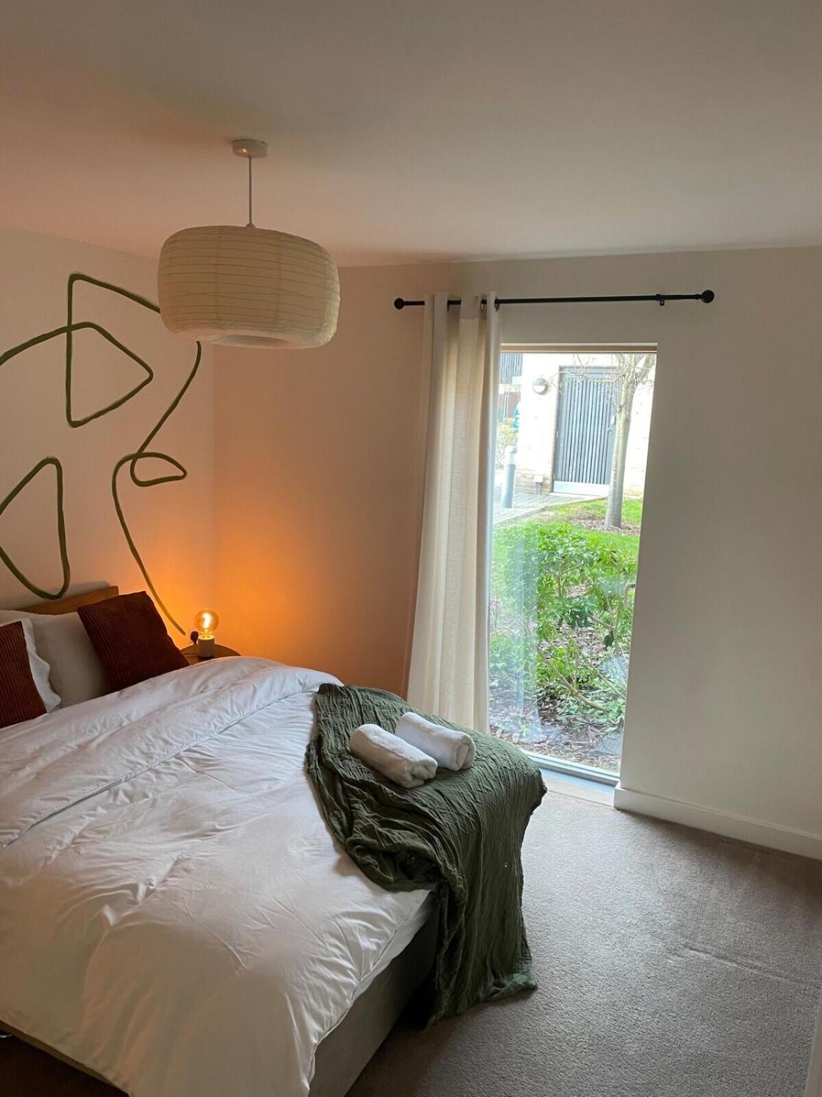 Superior Cambridge 2 Bed Apartment Inc King Bed Trumpington Zewnętrze zdjęcie