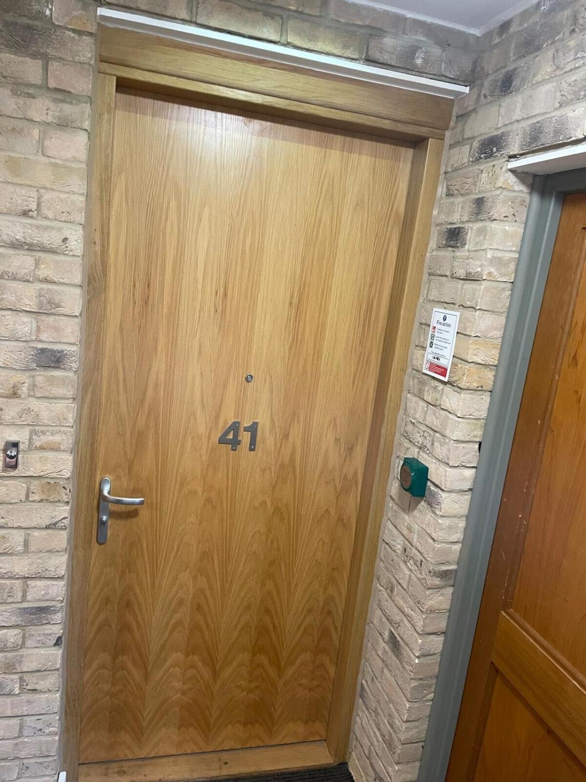 Superior Cambridge 2 Bed Apartment Inc King Bed Trumpington Zewnętrze zdjęcie